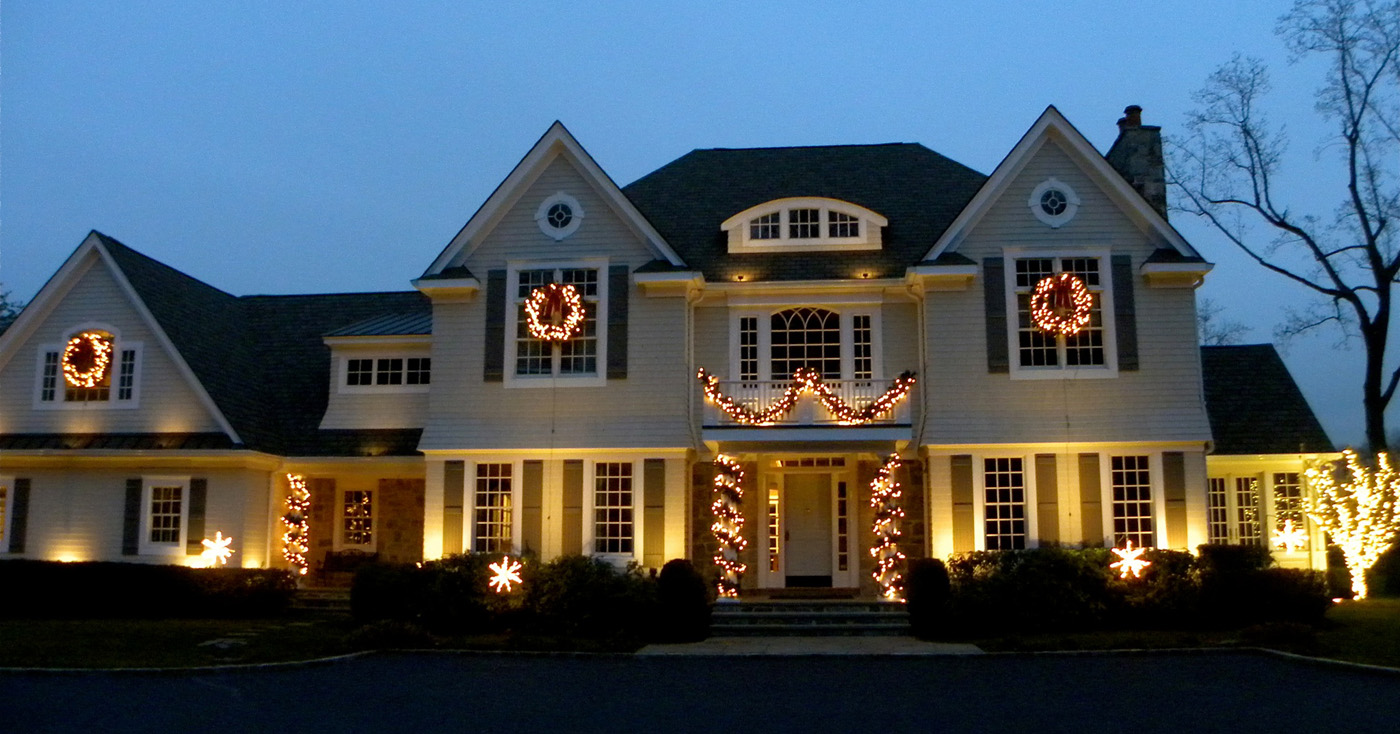 Home with holiday lights